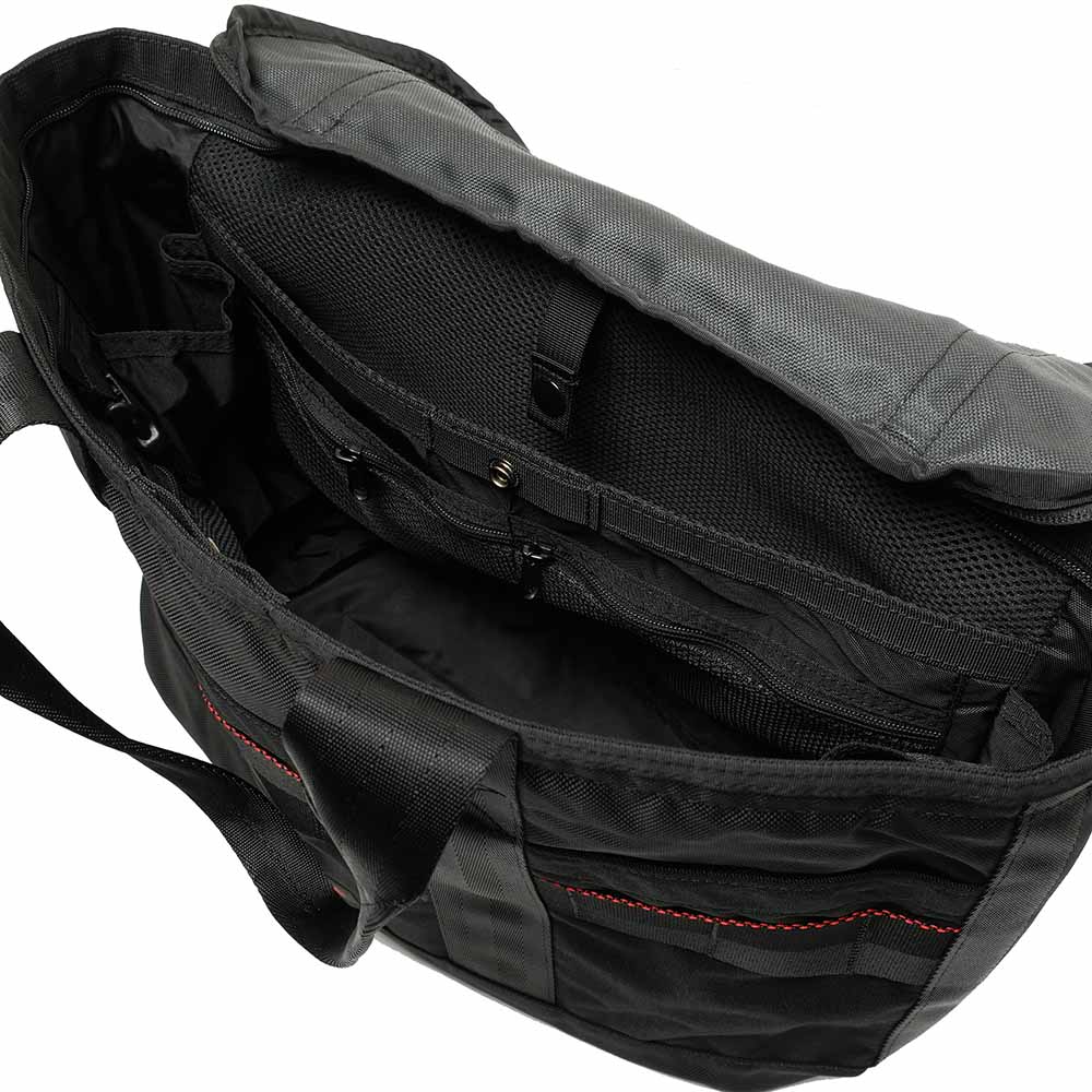 BRIEFING - DISCRETE TOTE M MW GENII AP - BRA243T47