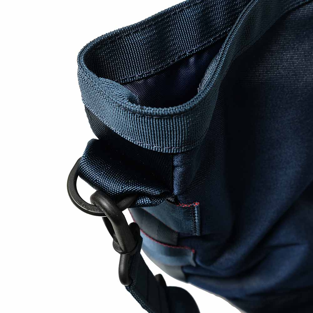 BRIEFING - 25TH ANNIVERSARY - AZURE TOTE - BRA231T08