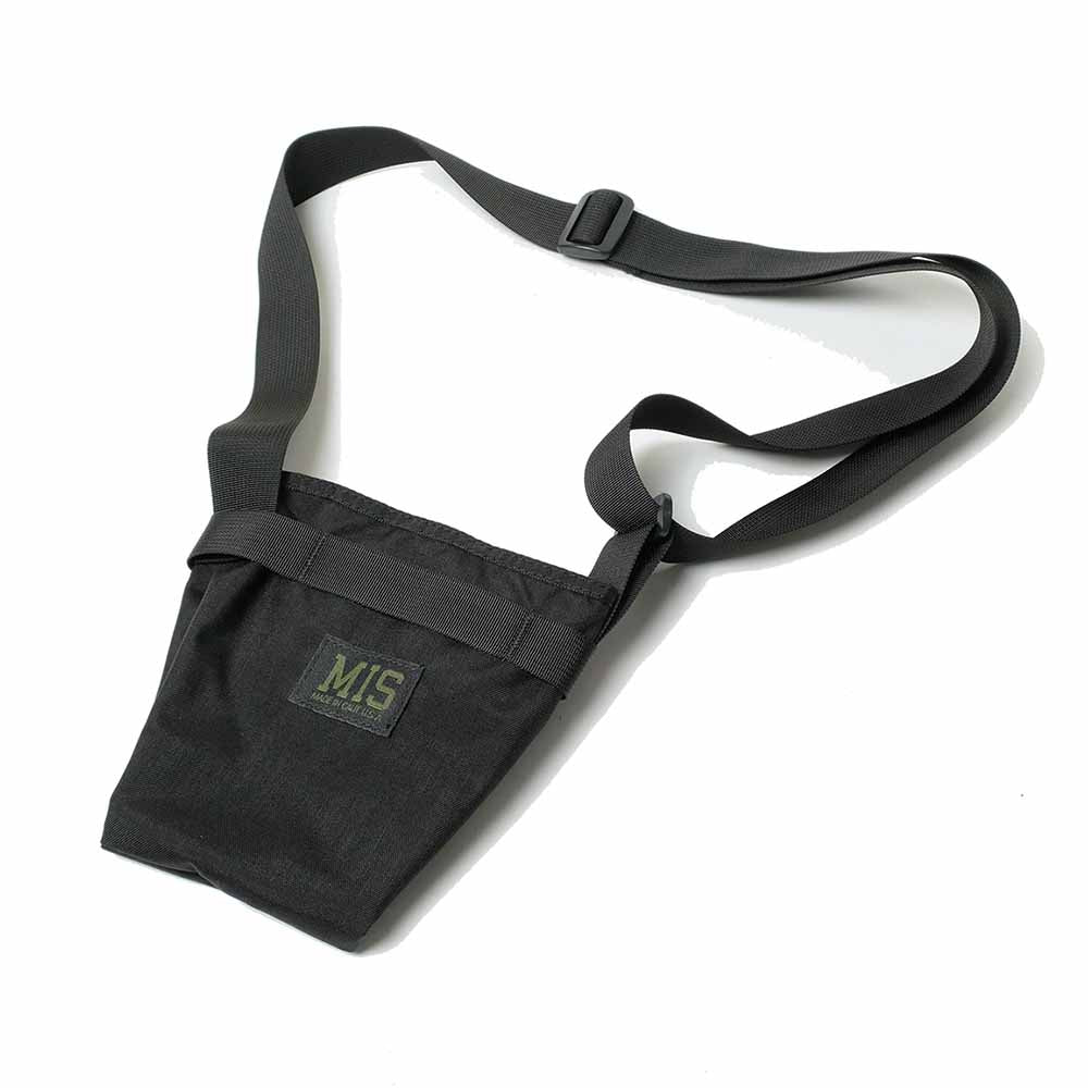MIS　SHOULDER POUCH　エム アイ エス　ショルダーポーチ