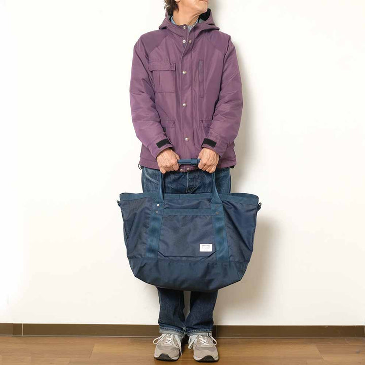 BRIEFING - 25TH ANNIVERSARY - AZURE TOTE - BRA231T08