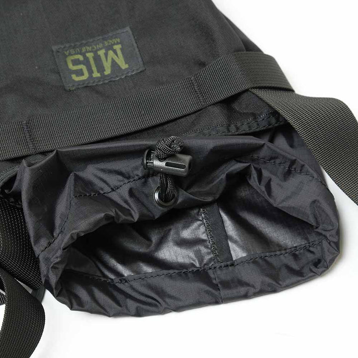 MIS　SHOULDER POUCH　エム アイ エス　ショルダーポーチ