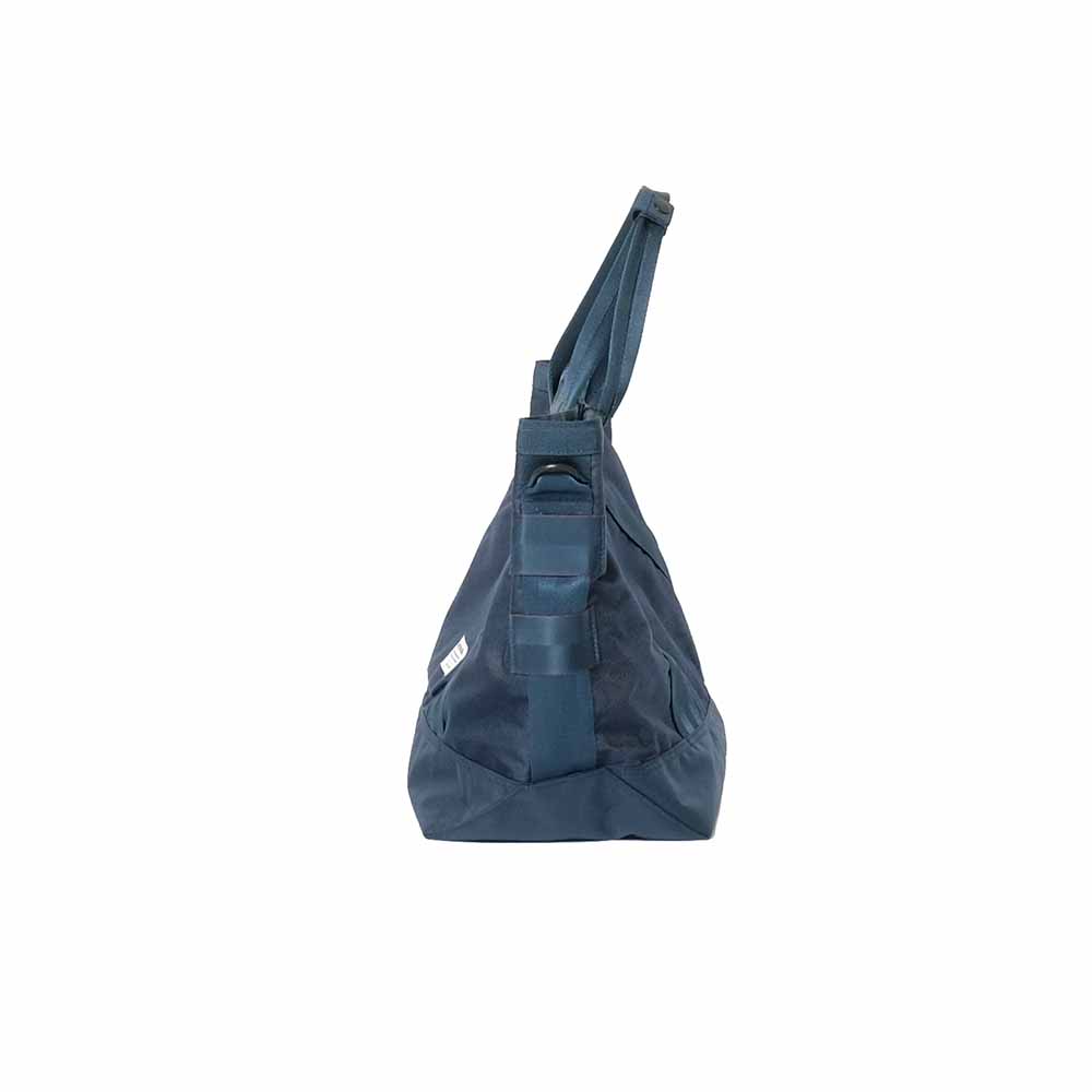 BRIEFING - 25TH ANNIVERSARY - AZURE TOTE - BRA231T08
