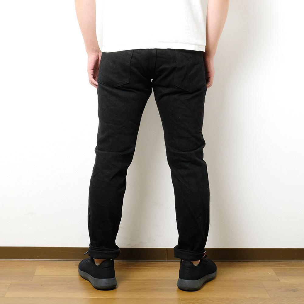 ONI DENIM<br>Relax Tapered 20oz ONI Secret Denim<br>Dark Indigo x Black<br>ONI-622ZR